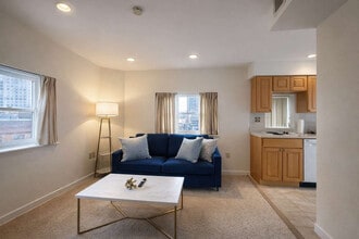 Building Photo - 250 S 17th St