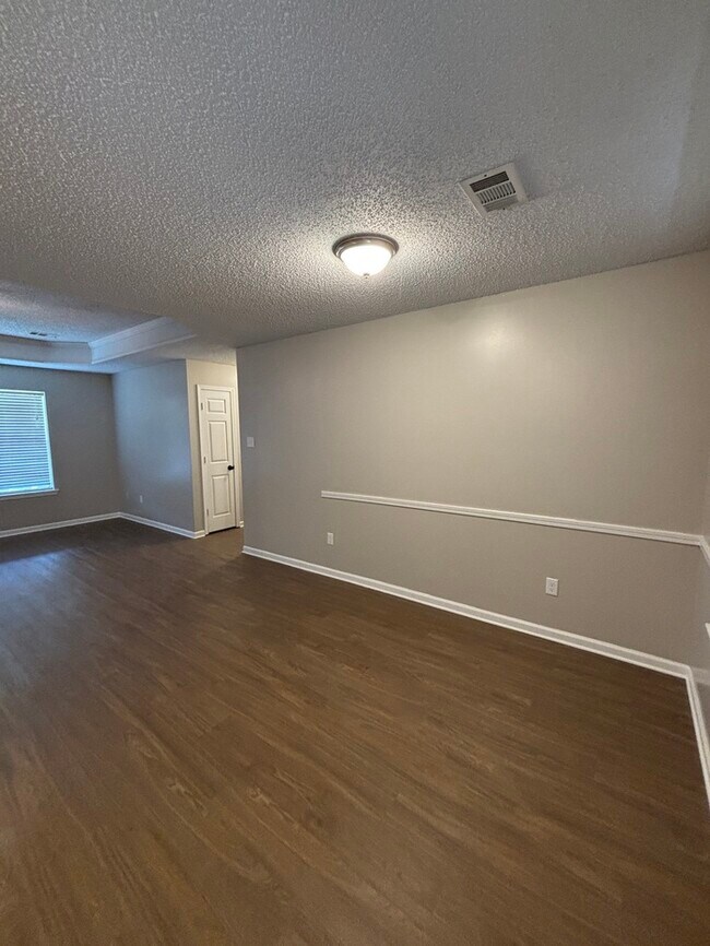 Building Photo - 39 Bud Grimes Dr