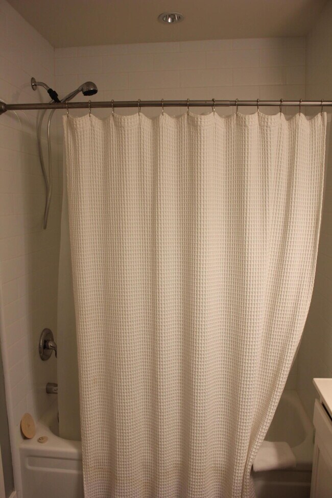 Building Photo - 36 El Toro Dr