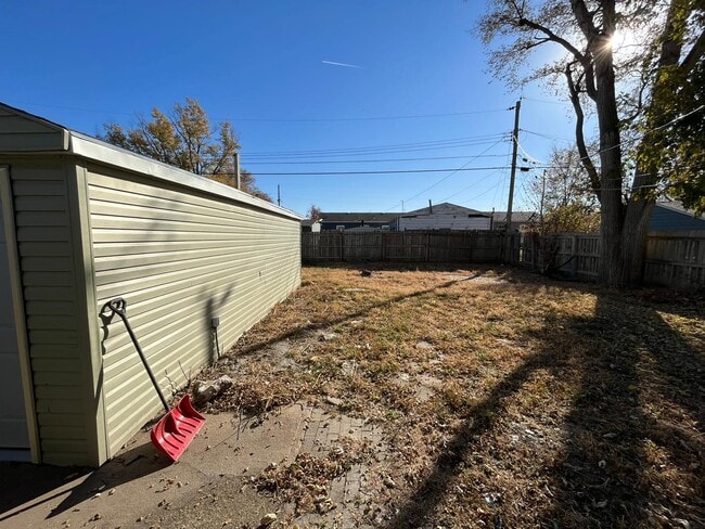 Building Photo - 1107 Hiatt St