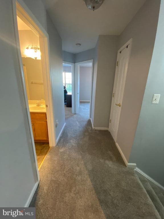 Building Photo - 123 Swearingen Way