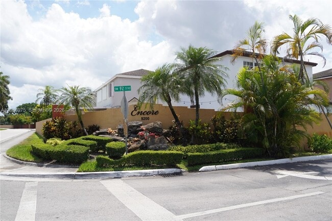 Building Photo - 9132 SW 148th Ct