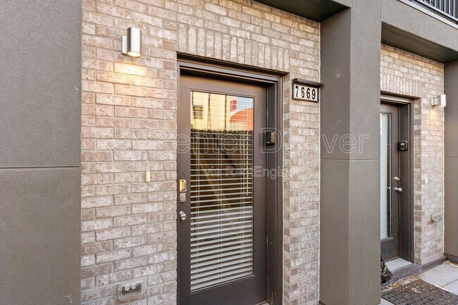 Building Photo - 7669 W 41st Ave