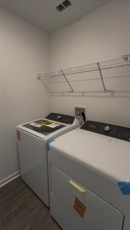 Building Photo - 5433 NW 22nd Dr