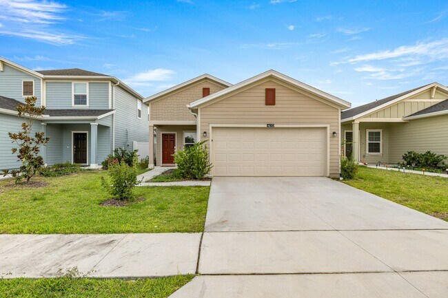 Primary Photo - 4610 SW 89th Loop