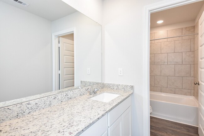 Building Photo - 5723 Fresh View Ct
