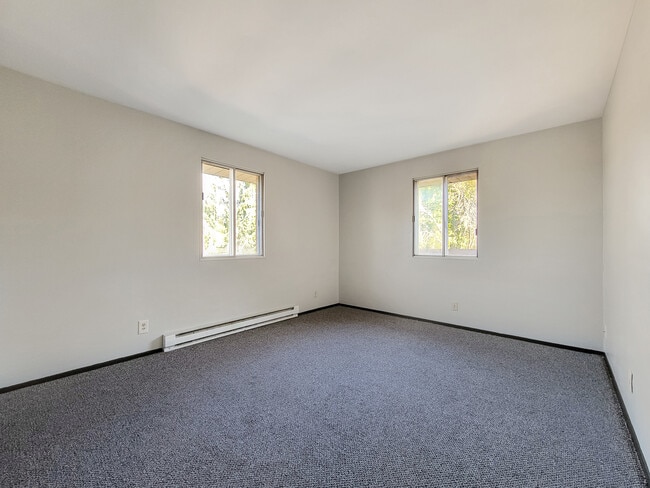 Building Photo - 9048 15th Ave