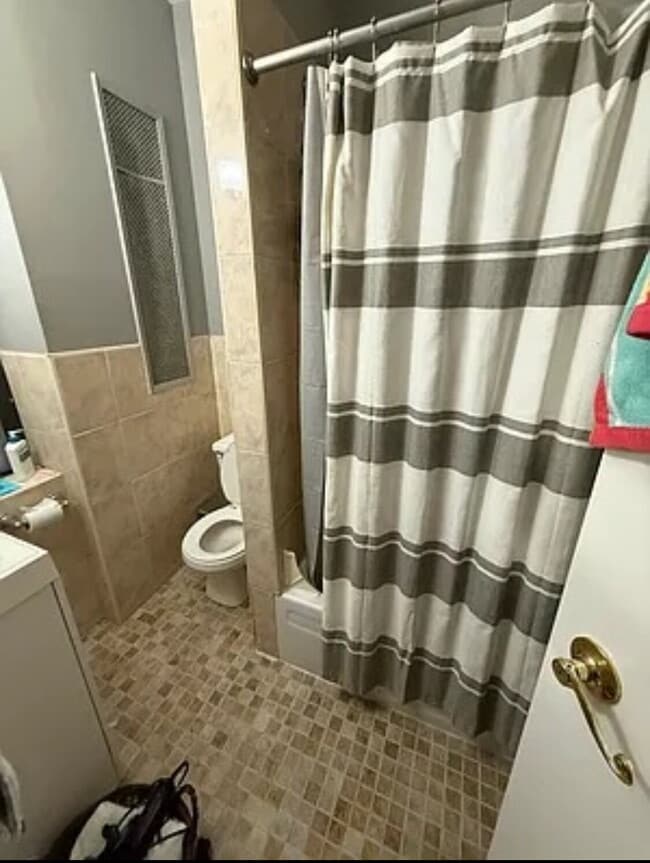 Building Photo - Quiet 1BR in Prime UES – Pet Friendly, Que...