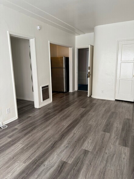 Building Photo - 1781 Orchid Ave