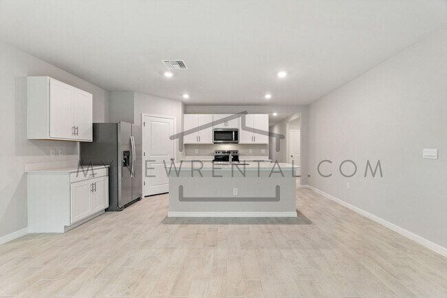 Building Photo - Deposit-Free! Modern, energy efficient hom...