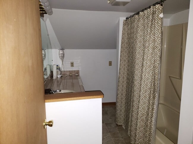 Building Photo - 983 US HWY 11