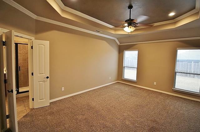 Building Photo - 122 Sierra Dr