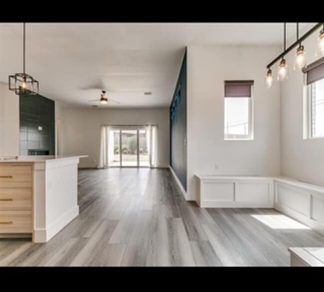 Building Photo - Gated Community - Beautiful, Spacious Home...