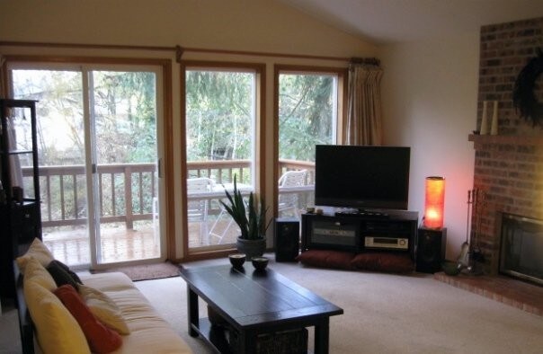 Building Photo - 8033 SW Hemlock St