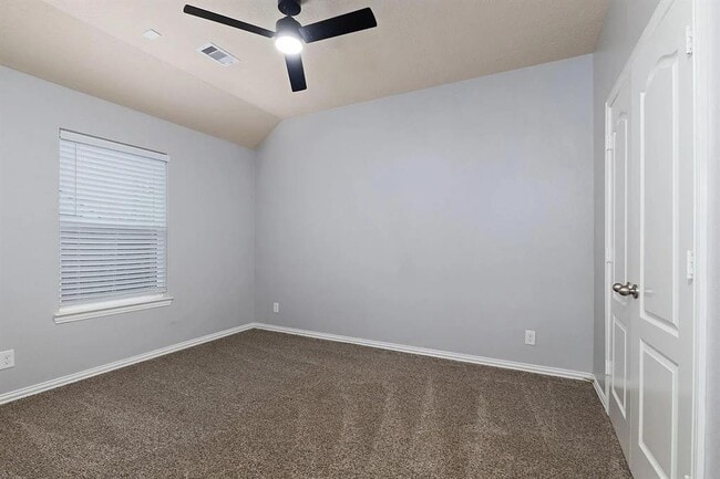 Building Photo - 16007 David Hill Ln
