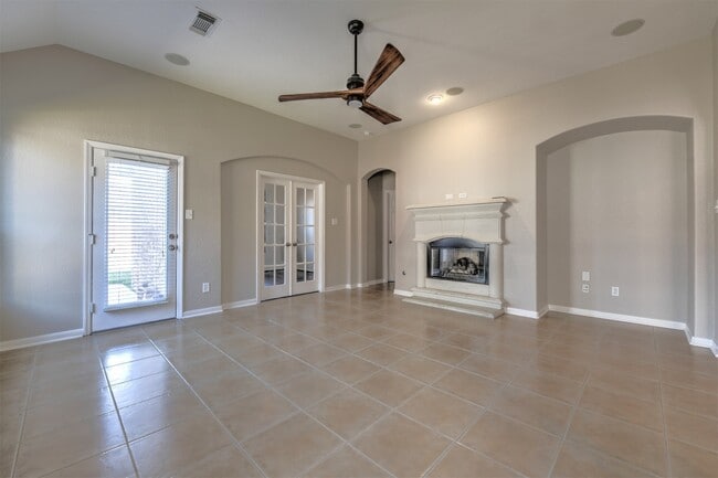 Building Photo - 17106 Tupelo Garden Cir