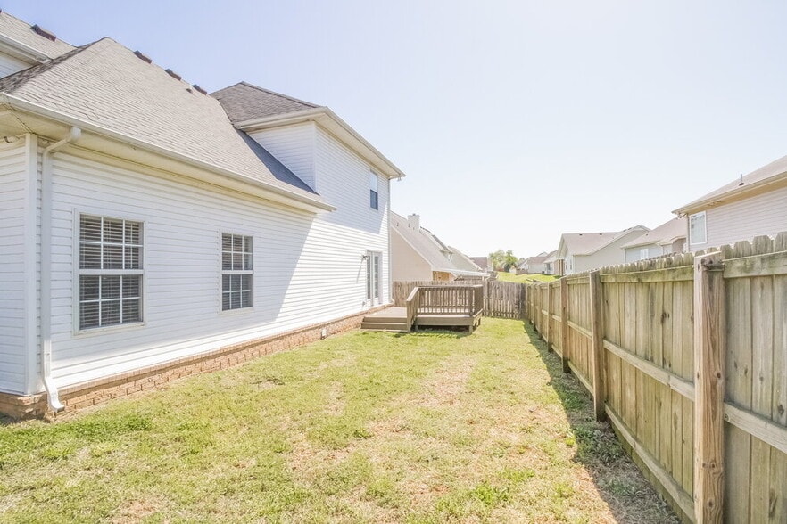 Building Photo - 3306 Hamberton Cir