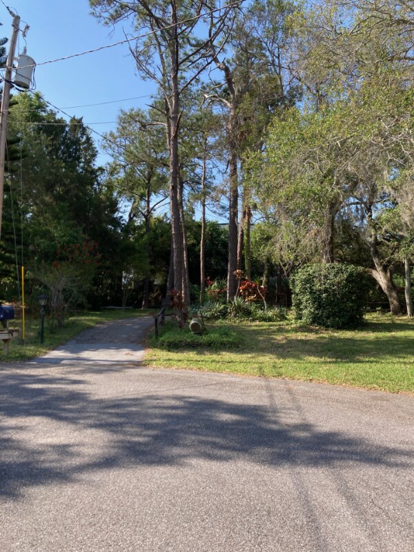 Building Photo - 1750 Braxton Bragg Ln