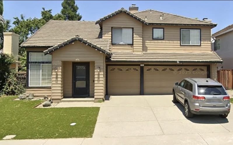 Primary Photo - 4952 Ridgeview Dr