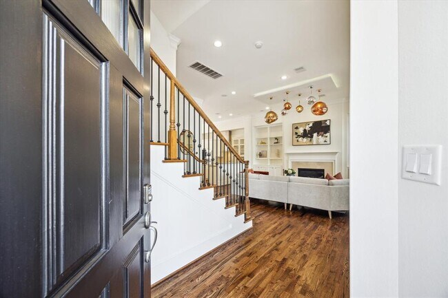 Building Photo - 1318 Bobbitt Manor Ln