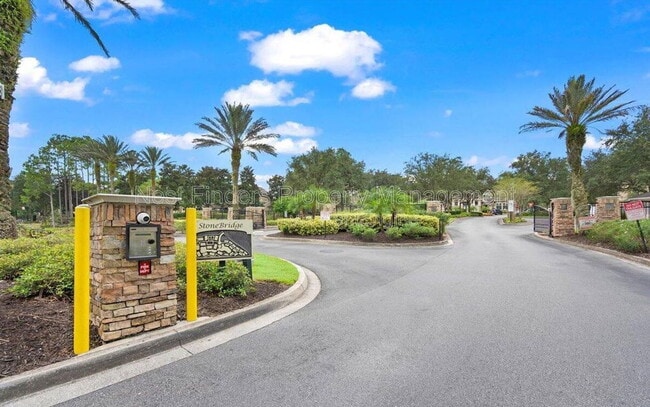 Building Photo - 7990 Baymeadows Rd E