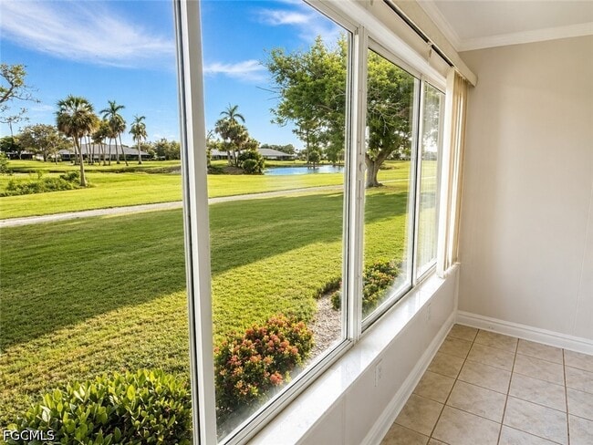 Building Photo - 1356 Myerlee Country Club Blvd