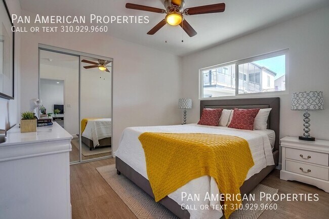 Building Photo - 1503 Stanton Pl