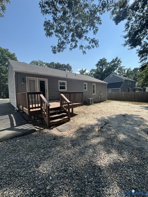 Building Photo - 10612 Ridgerun Rd