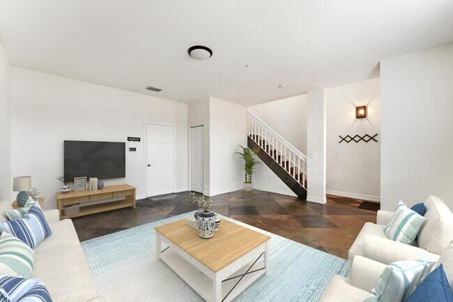 Building Photo - 105 Harbors Way