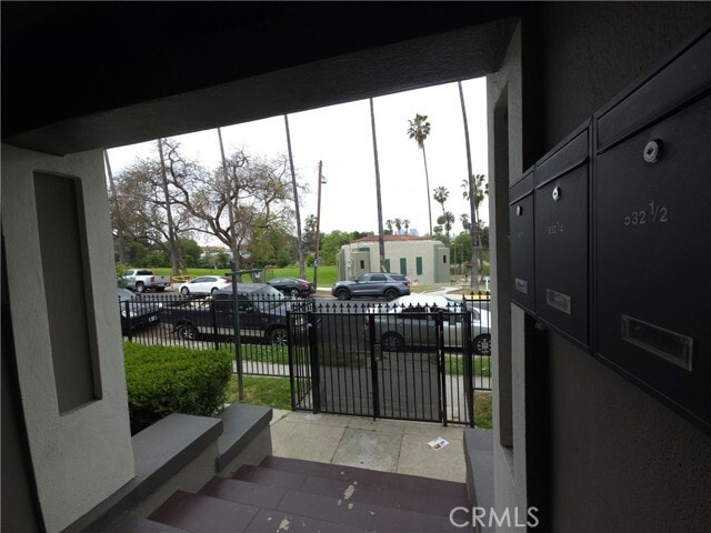 Building Photo - 532 S St Louis St