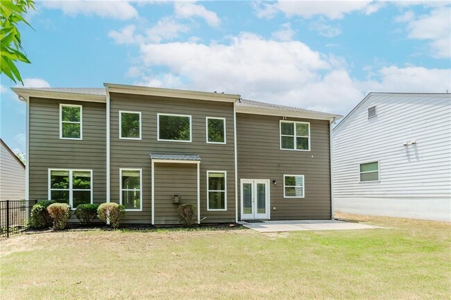 Building Photo - 2023 Jameson Cir NE