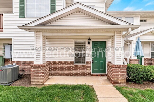 Building Photo - 4948 Potomac Square Pl