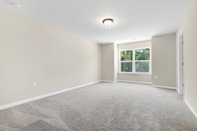 Building Photo - 237 Ribbon Rail St