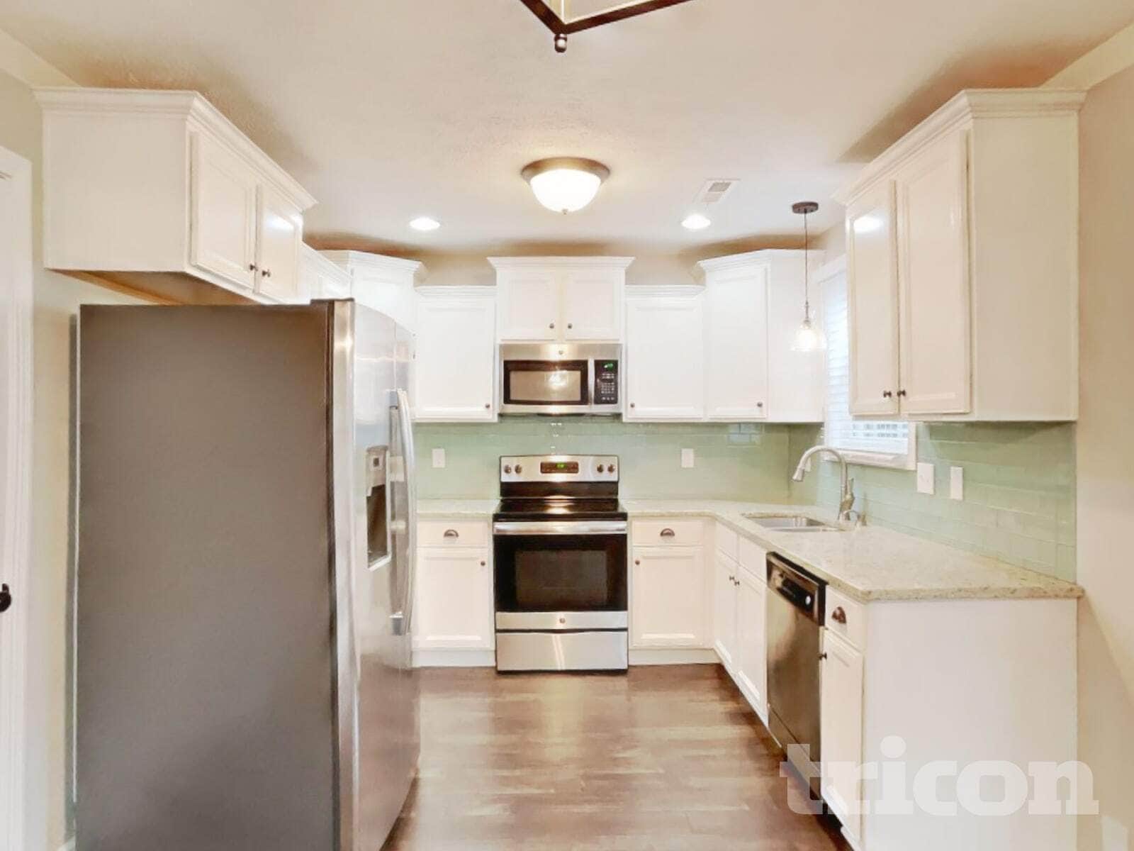 Building Photo - 685 Ellie Nat Dr