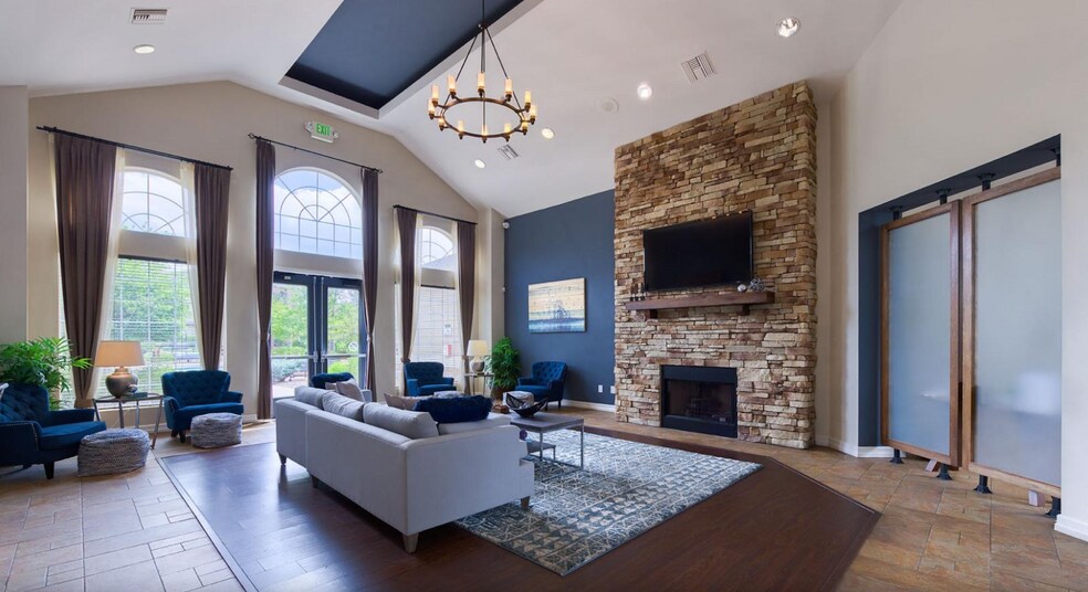 Building Photo - 3505 S Nelson Cir