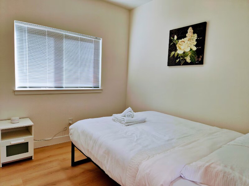 Building Photo - 1567 Rebel Way