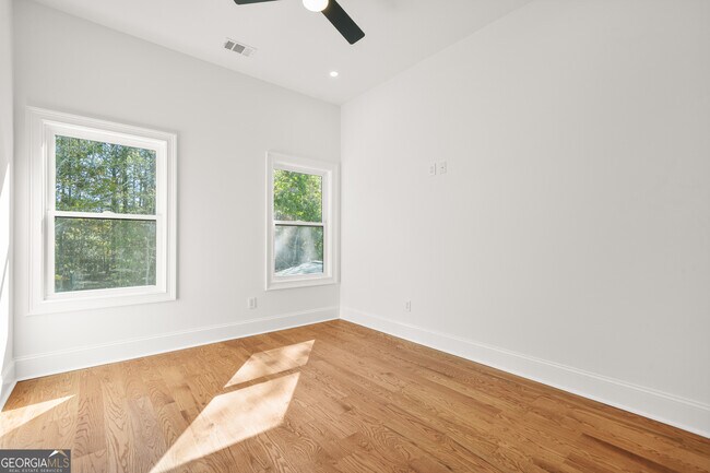 Building Photo - 1525 Tapestry Ridge SE