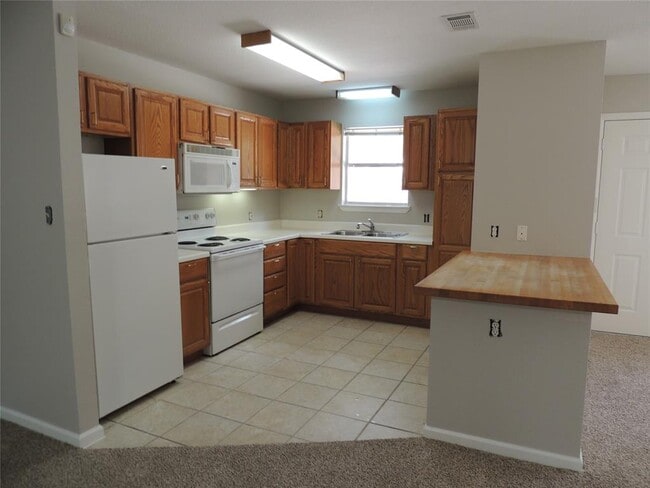 Building Photo - 5510 Sunset Ridge