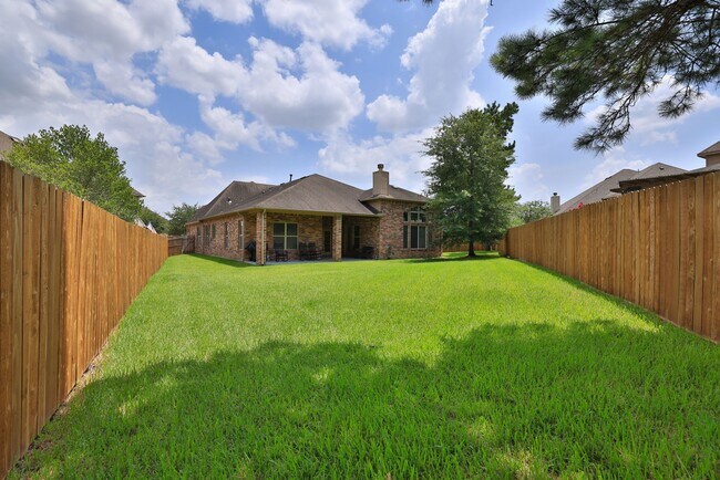 Building Photo - 23311 Preserve View Cir