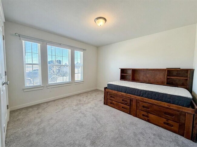 Building Photo - 7608 Purple Drop Bnd