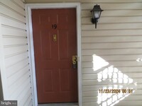 Building Photo - 19 Joyner Ct