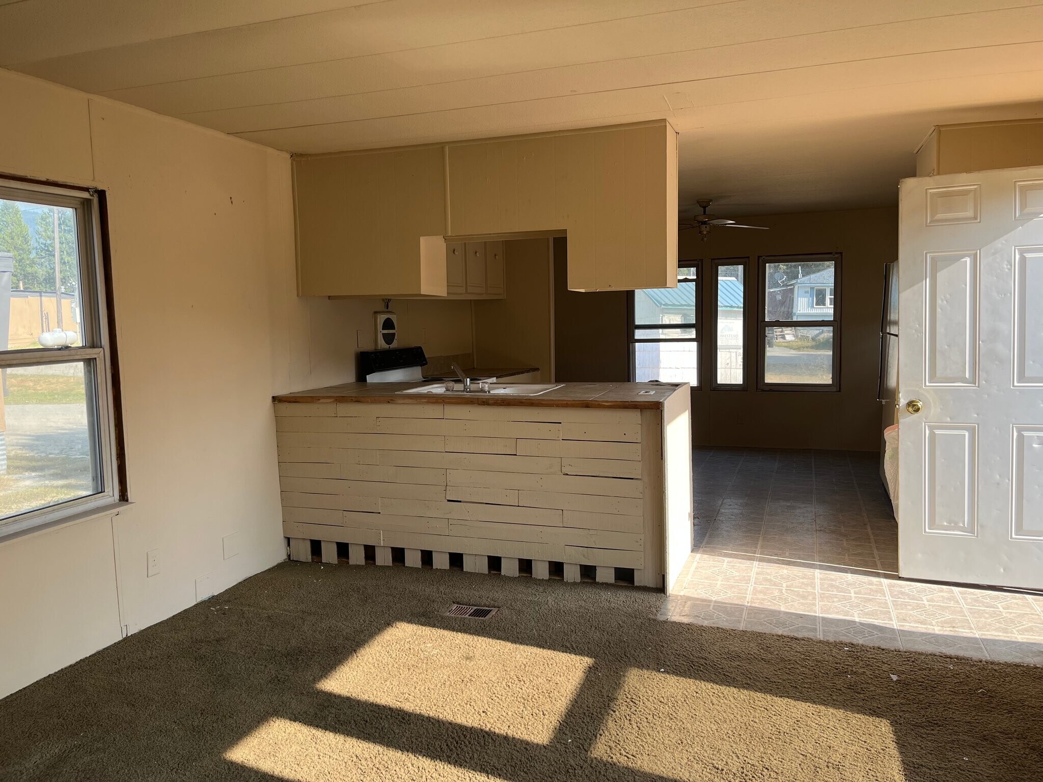 Building Photo - 1130 MT-135