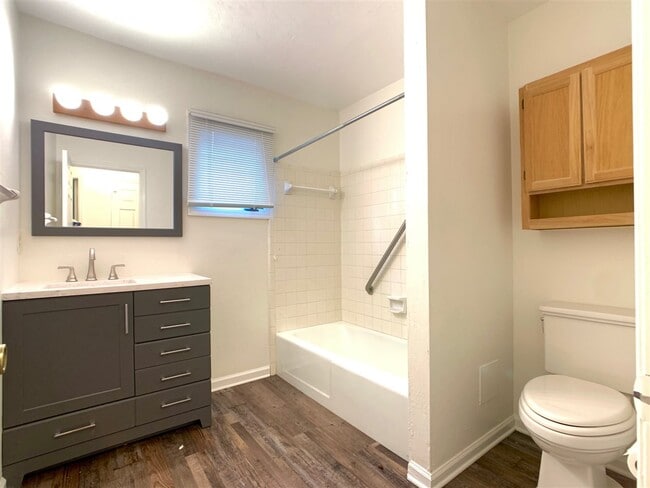 Building Photo - 2810 Kilkierane Dr