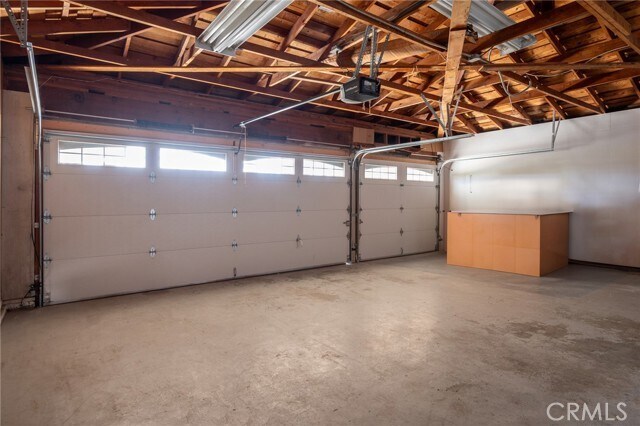 Building Photo - 7117 Avenida Altisima