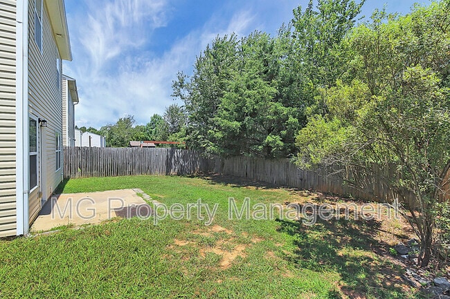 Building Photo - 162 Brookshire Dr