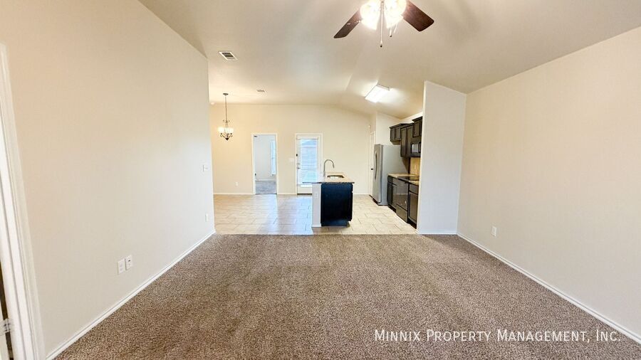 Building Photo - 7452 103rd St