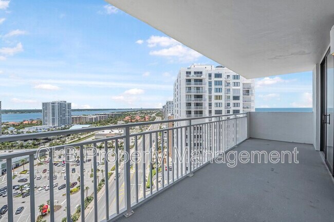 Building Photo - 3047 S Atlantic Ave