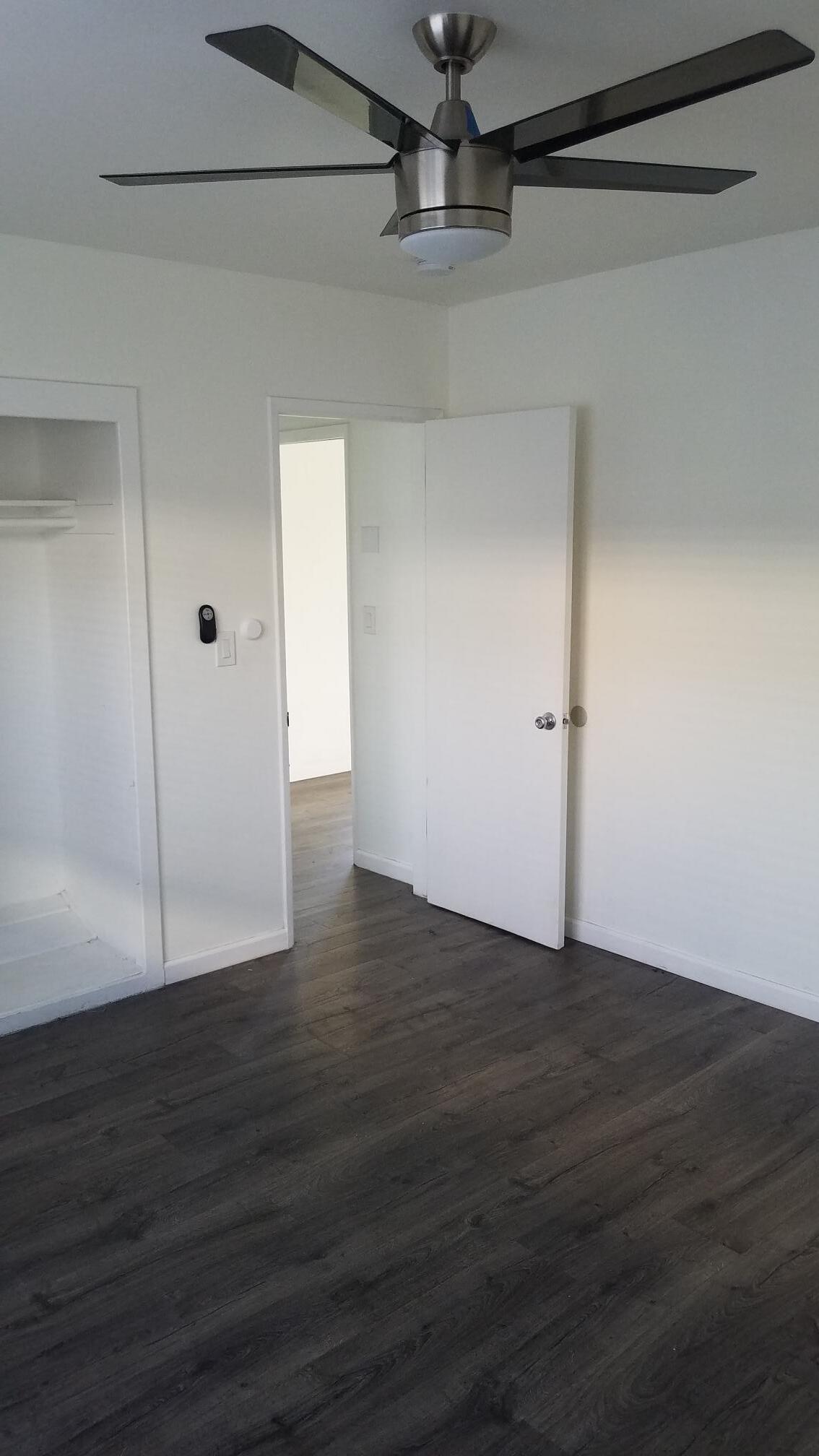 Building Photo - 3213 Bartdon Ave