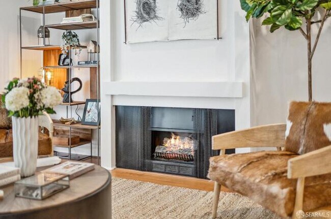 Gas fire place available year around - 5320 Diamond Heights Blvd
