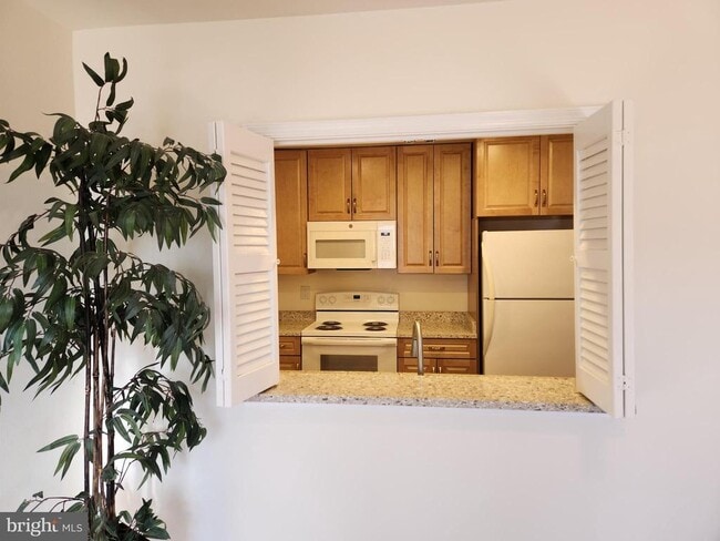 Building Photo - 10456 Parthenon Ct